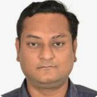 Dr. Akshay Dvivedi